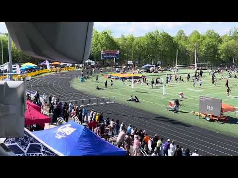 Boys 300mH Heat 7 Gator