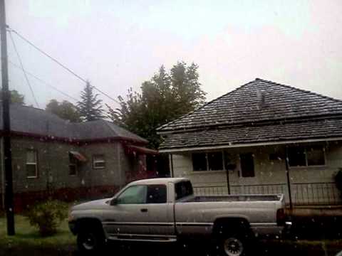 June weather in Weed, Ca