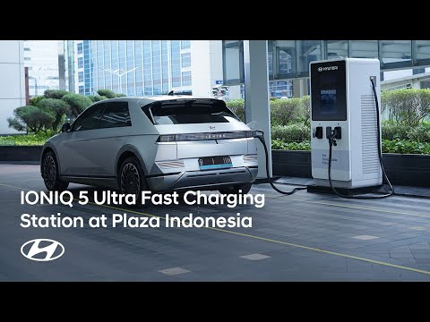 Mengecas Mobil IONIQ 5 dengan Cepat Ultra Fast