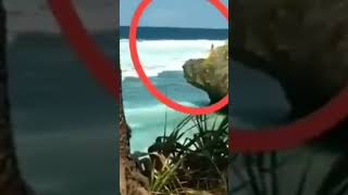 Download lagu penampakan terjelas nyi roro kidul #shorts mp3