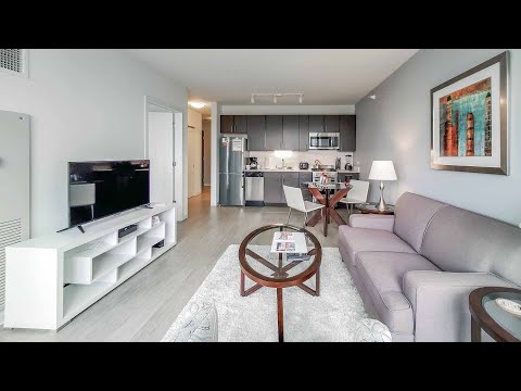 A short-term furnished 1-bedroom in River North at Exhibit on Superior A short-term furnished 1-bedroom in River North at Exhibit on Superior