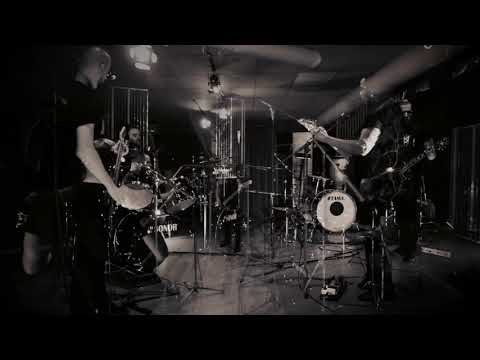 Autumn Nostalgie - Fallen Leaves (Session Live)