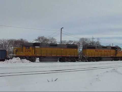 UP #396 & LLPX #2291 Switching Butler Yard 12/10/08