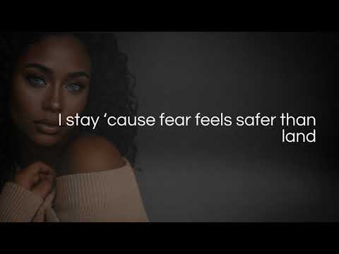 Sarai Amari- I Stay (Official Lyrics Video)