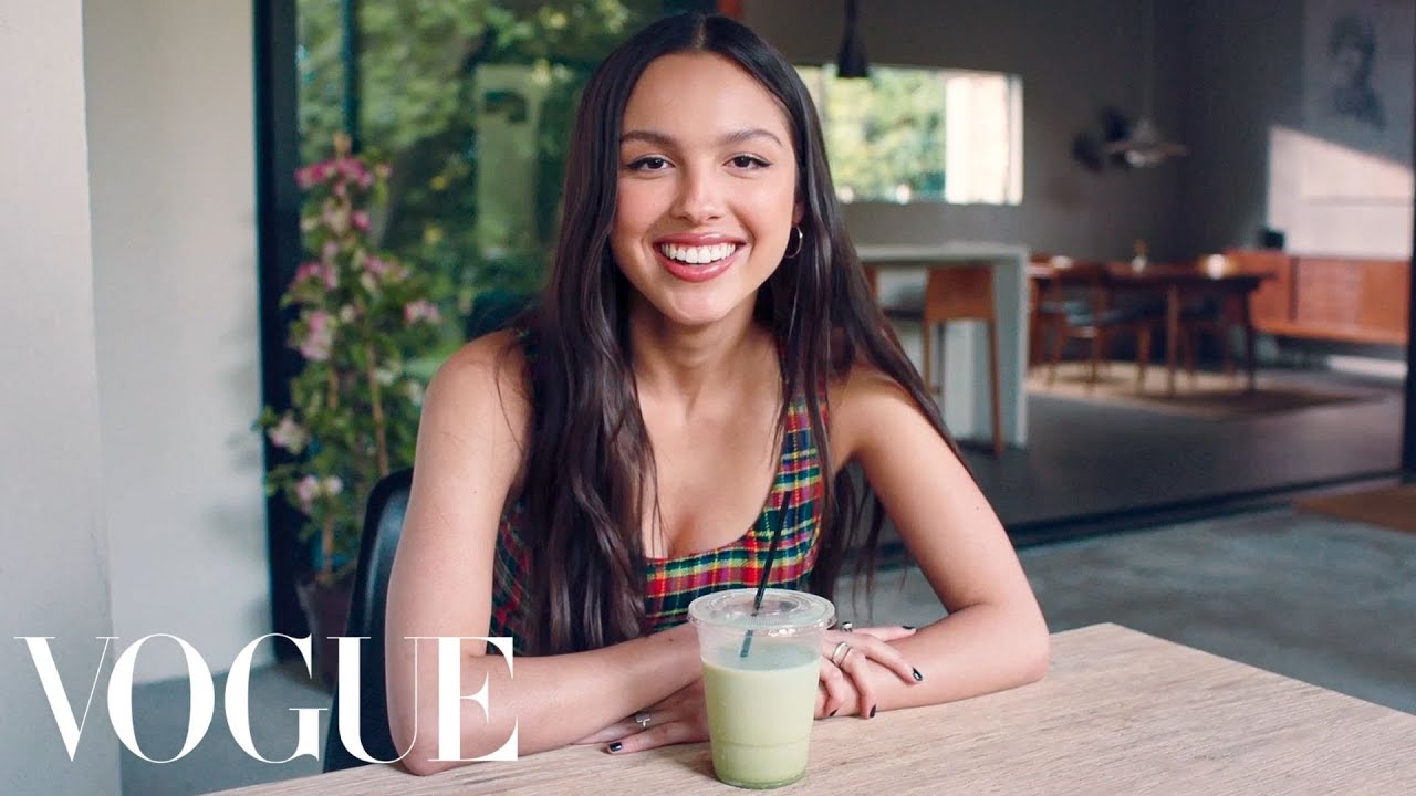 73 Questions With Olivia Rodrigo | Vogue - YouTube