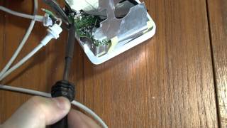 Apple MagSafe Power Adapter 85W (MC556) - відео 3