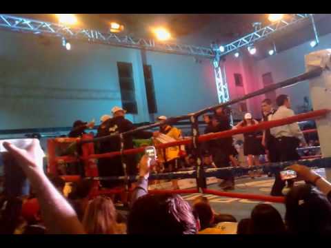 walter yacare sequeira vs gaston soria titulo latino del cmb 18-8-14 mercedes bs