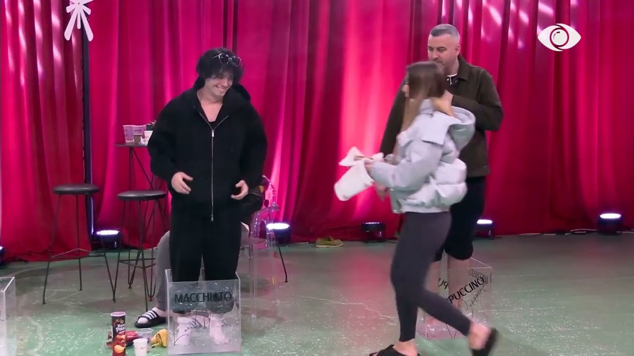 Kam një idiot me master përballë…/ Artani për Rogertin, banori: Fituesi duhet të bëjë sakrificë