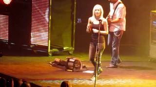 Kellie Pickler "Makin' Me Fall In Love Again"