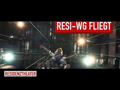 TAGEBUCH EINES GESCHLOSSENEN THEATERS #143: Die RESI-WG fliegt I Schnürboden