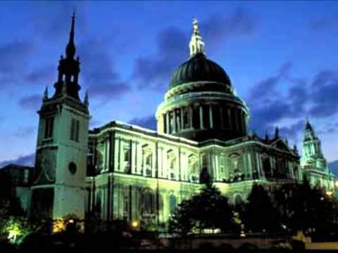 Mary Poppins - Feed The Birds (tuppence A Bag) video