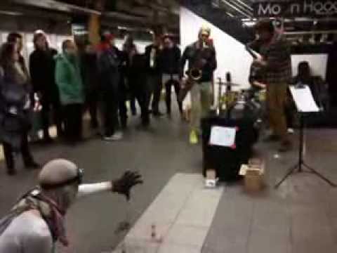 Moon Hooch performing at Union Square (Plus Bonus Performance Artist)
