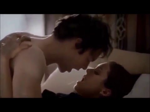 Damon and Elena -  Crazy in love -  melhores momentos -  DELENA