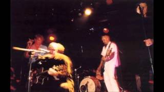 Masters Of Reality - I Walk Beside Your Love (feat. Mark Lanegan)