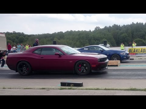 2015 Ford Mustang GT 5.0 Supercharged vs 2018 Dodge Challenger SRT 6.4 1/4 mile drag race