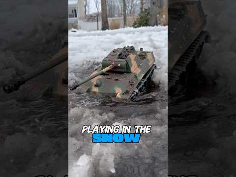 Different RC vehicles in the SNOW ⛄️