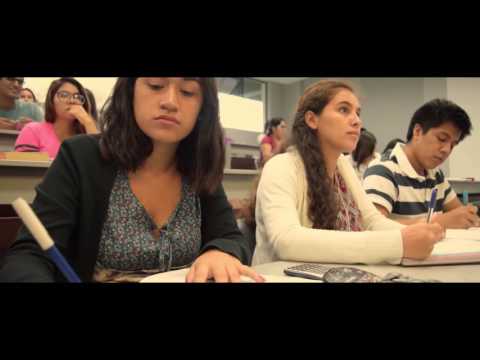 Acreditación de la carrera de Ingeniería Industrial y de Sistemas.