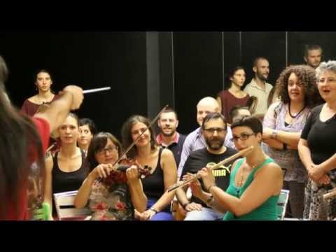 Orchestra Improbabile alla festa della scuola di Tavola Tonda