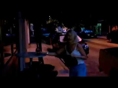 download lagu mp3 mp4 Jukeboxcafe, download lagu Jukeboxcafe gratis, unduh video klip Jukeboxcafe