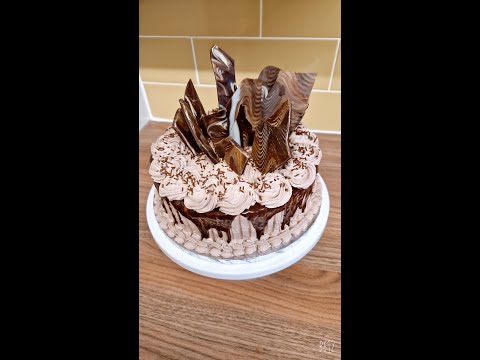 Birthday cake # chocolate cake#naseem#shahida