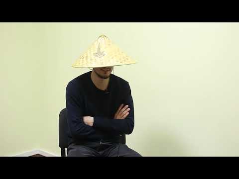 DE CE TOSH S-A MUTAT LA BUCUREȘTI