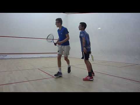 Championnat France -15 ans, 1/2 finale BILY bat CARROUGET 11-8 4-11 12-10 12-10