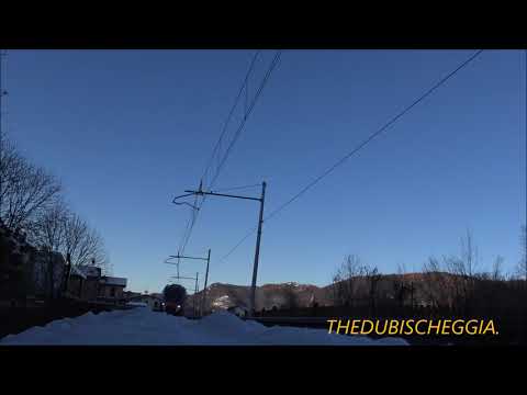 MINUETTO D. IN TRANSITO NELLA NEVE A ROBILANTE (CN) IL CUNEO VENTIMIGLIA. LUN. 2 - 12 - 2019