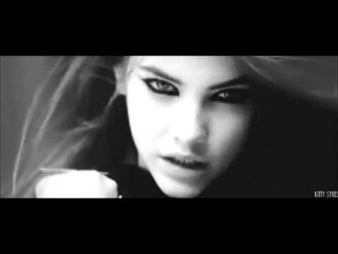 -Booktrailer- Emma DeLaine:Huntress and Protective.-JimeDL