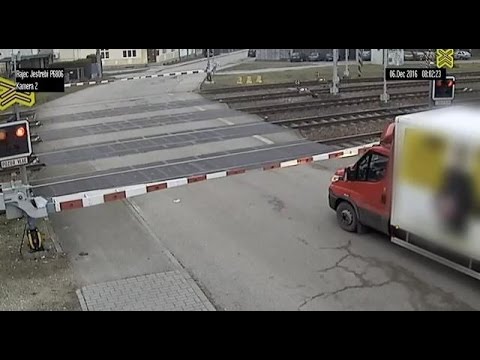 Na przejeździe kolejowym w Czechach