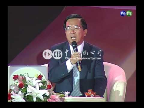 總統拒絕承認中國學歷 砲轟在野