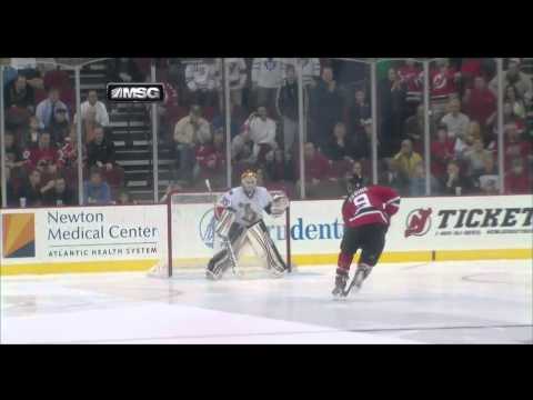 Zach Parise Shootout Goal - 12-8-2011