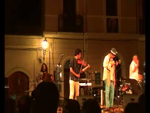 Mimmo Epifani Pizzica ti Santu Vitu 14-08-2011 San Vito dei Normanni