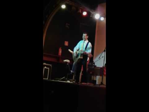 TENESSEE SALA COLISEO PONTEDEUME 3/06/2016