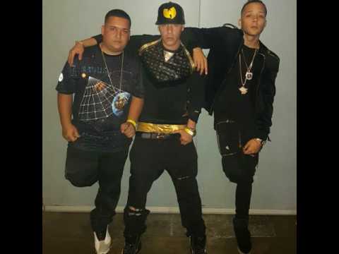 Kendo Kaponi con Nio Garcia en el UrbanWeen 29/octubre/2016 | Fotos y vídeos