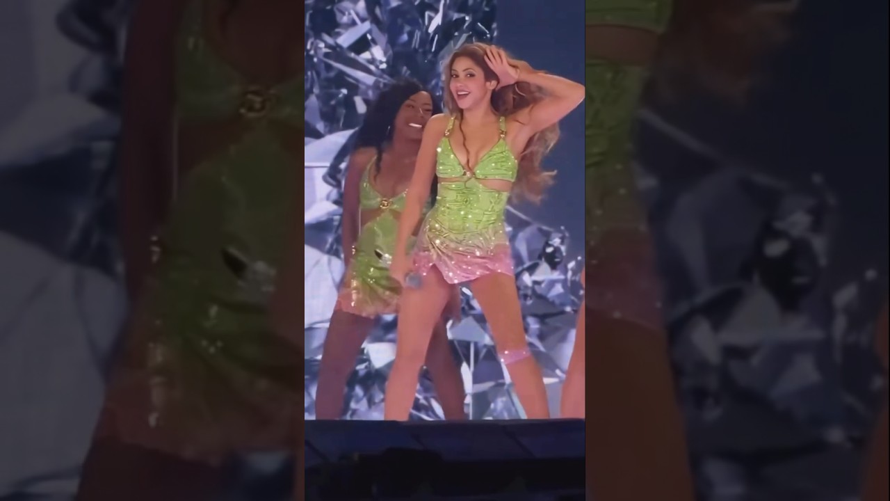 Shakira Crazy Dance 🔥 This Clip Is Breaking Records!#dance #viral #shorts