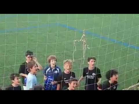 Esportbase - Athletic Pobla de Farnals Alevín celebra su título de Liga