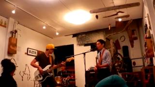 Balloon Become a Dot by Johnny Walnut (Tensegrity Nine cover) LIVE AT MOCO (October 11th, 2012)