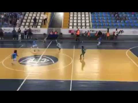 Canto do Rio 4x5 Montanha - Gol do Juan Sub 11