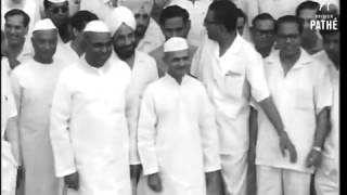 Kamarajar makes Shastri Prime Minister