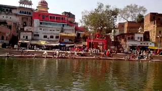 preview picture of video 'View of Ramghat Mandakini River Chitrakoot Madhya Pradesh India'