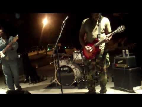 Pistol Pete playing Jimi Hendrix  Voodoo Chile Slight Return Live Music