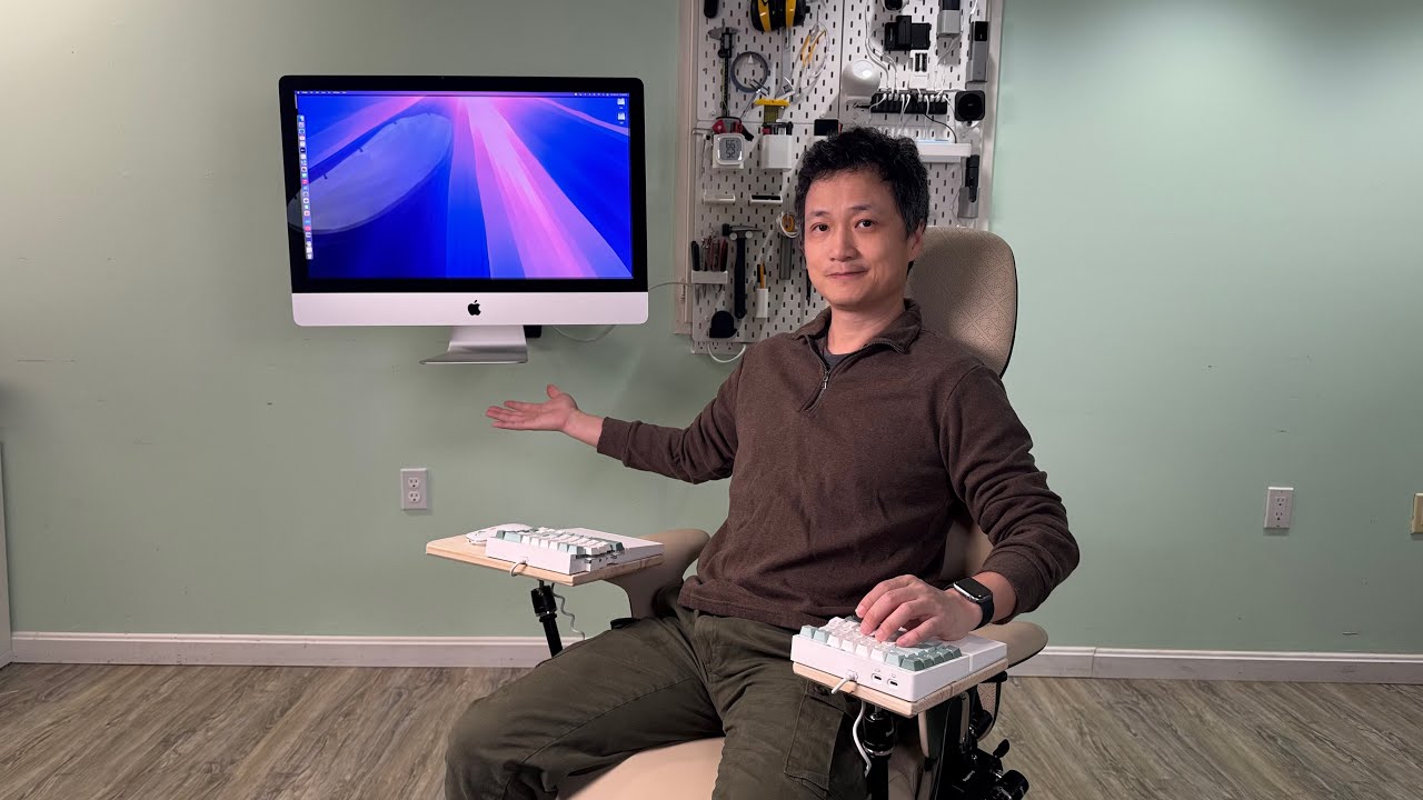 Deskless Setup with Omidi Nyla Executive Leather Office Chair (Floating iMac)