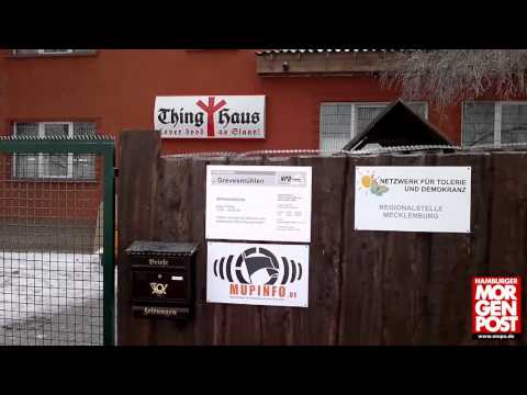 Die MOPO besucht die letzten Aufrechten im Nazidorf Jamel