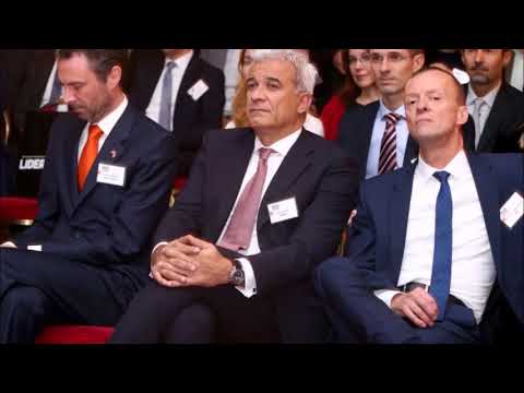 B.o.B feat. Marko Penn - Roll Up