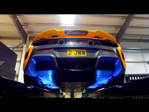 The Most Awesome Tyre Changing Facility! Pirelli Sotto Zero 3 Tires On The McLaren 675LT