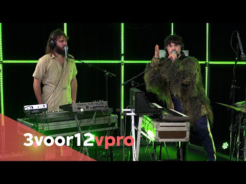 4B2M - Live at 3voor12 Radio