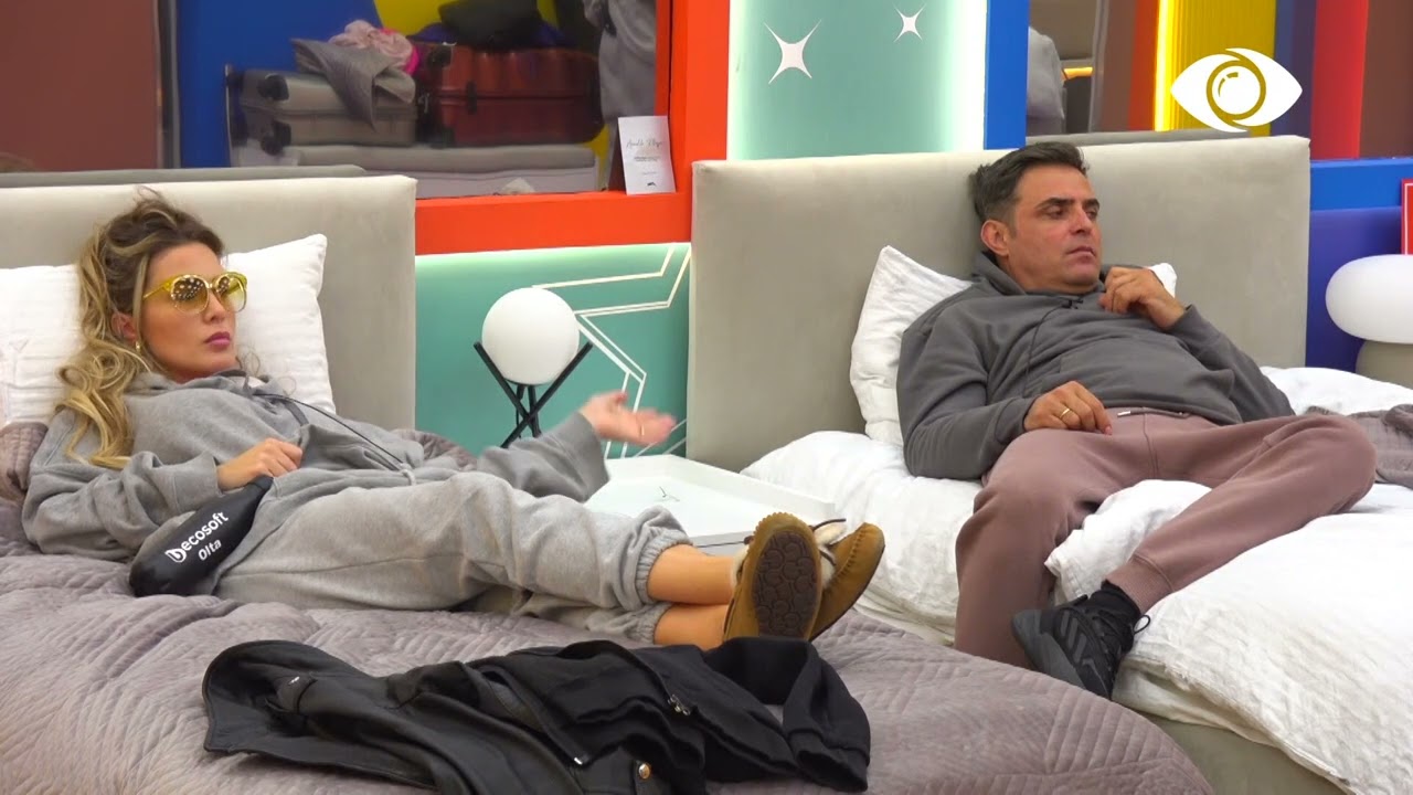 Do të zejë dhe krevatin/ Armaldo flet me Oltën për Ermionën