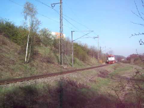 749006 na čele os.9055 - Praha Michle - 18.4.2010.