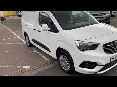 2021 Vauxhall Combo 2300 Sportive L2H1 - Image 2