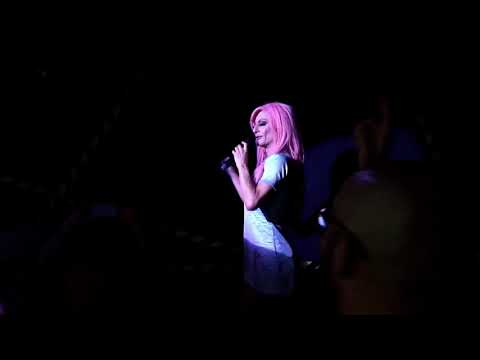 La Reina del Grindr - Kika Lorace (Vera Playa 18/08/17)